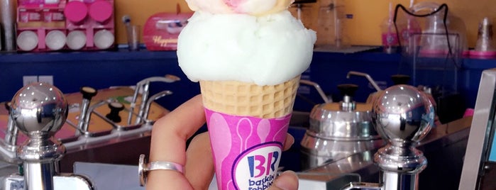 Baskin-Robbins is one of Nawalさんのお気に入りスポット.