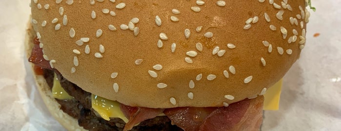 Burger King is one of Londra Bonus 🍁🍂🍃.