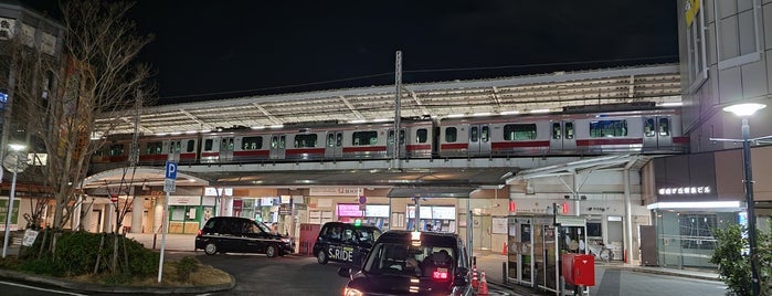 自由が丘駅前広場 is one of 公園_東京都.