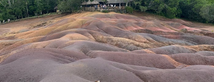 Terres de Couleurs (Coloured Earths) is one of Mauritius 🇲🇺.