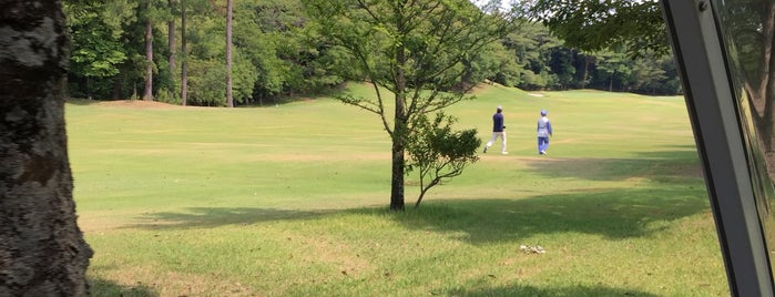静岡カントリー 袋井コース is one of 静岡県のゴルフ場.
