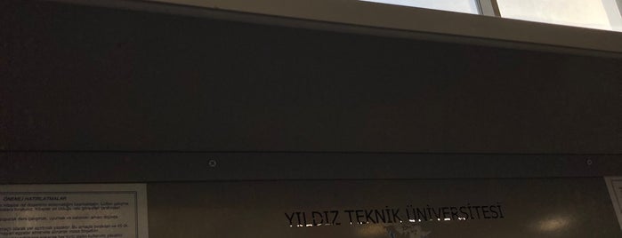 YTÜ Merkez Kütüphanesi is one of Üni.