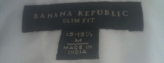 Banana Republic is one of Julio’s Liked Places.