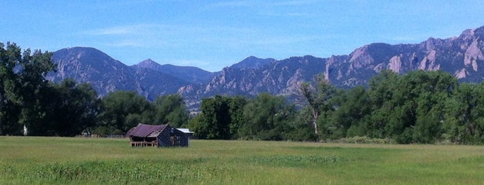 Bobolink Trailhead is one of Boulder, CO 🏔🍻🌄.