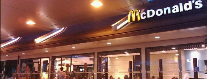 McDonald's is one of Tempat yang Disukai Maui.