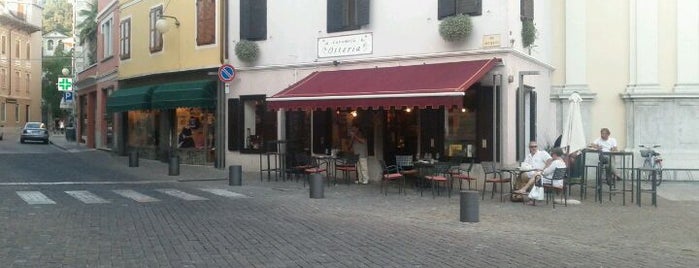 Caramella Osteria is one of สถานที่ที่ Alex ถูกใจ.