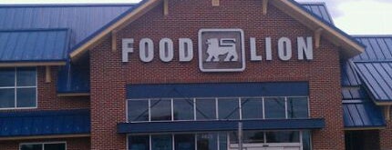 Food Lion Grocery Store is one of Tempat yang Disukai Jeremy.