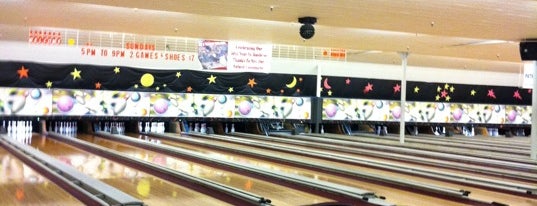 Hoe Bowl Bowling Center is one of Catskills Bowling Alleys.