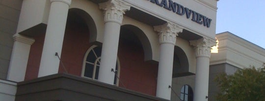 Malco Grandview Theater is one of Tempat yang Disukai Carl.