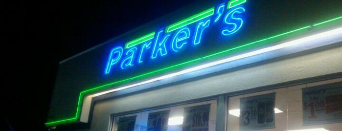 Parkers is one of สถานที่ที่ Jazzy ถูกใจ.