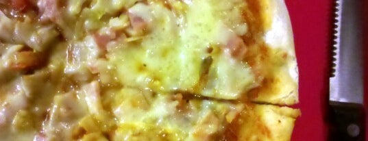 Lanta Pizzeria is one of Locais curtidos por Mini.