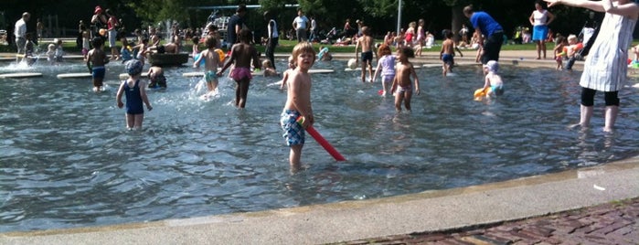 Waterspeeltuin is one of Kids Guide. Amsterdam with children 100 spots.