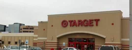 Target is one of สถานที่ที่ Adam ถูกใจ.