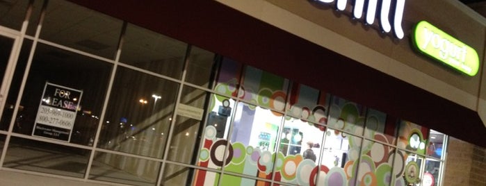 Chill Yogurt Cafe is one of Orte, die Bradford gefallen.