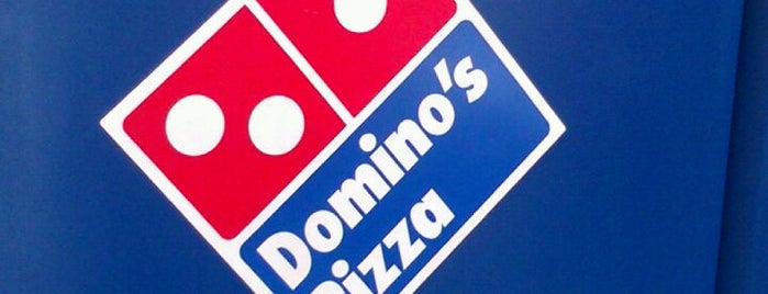 Domino's Pizza is one of Locais curtidos por Anna.