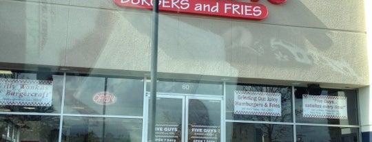 Five Guys is one of Brianさんの保存済みスポット.