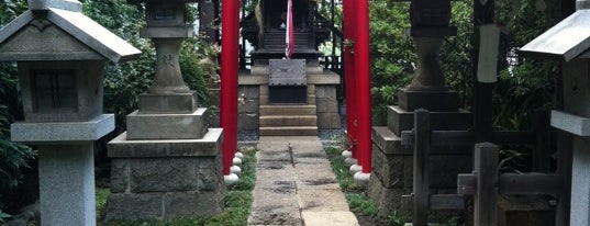 日電玉川稲荷神社 is one of 武蔵小杉再開発地区.