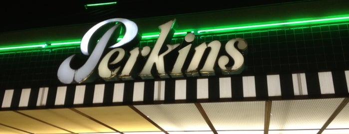 Perkins Restaurant & Bakery is one of Viagem disney.