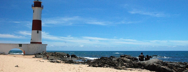 Praia de Itapuã is one of PRAIA ADOROO SO EM SALVADOR.