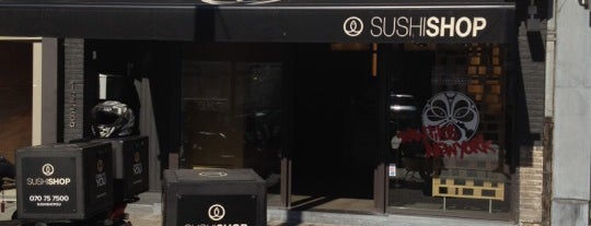 Sushi Shop is one of Tempat yang Disukai Quentin.