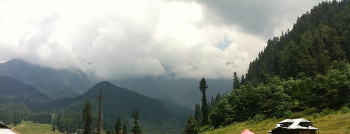 Aru Valley is one of BEST PLACES IN KASHMIR.