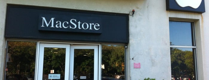 MacStore is one of Shopping Downtown.