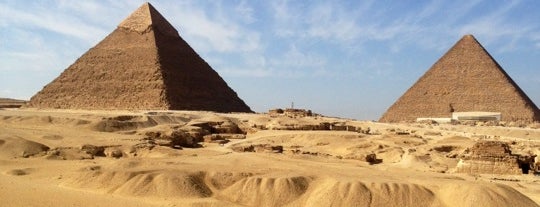 Great Pyramids of Giza is one of Historic Tallest Buildings in the World.