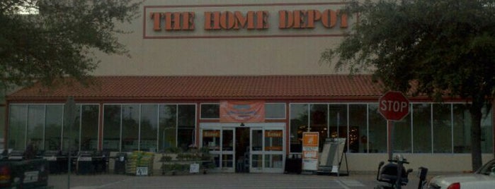 The Home Depot is one of สถานที่ที่ Glenn ถูกใจ.
