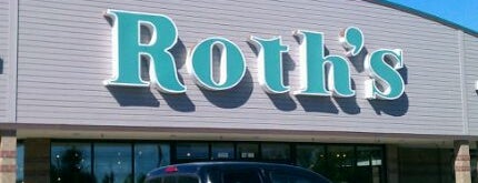 Roth's Fresh Market - Sunnyslope is one of สถานที่ที่ Erin ถูกใจ.