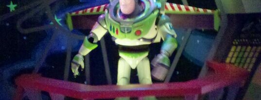 Buzz Lightyear's Space Ranger Spin is one of Didney Worl!.