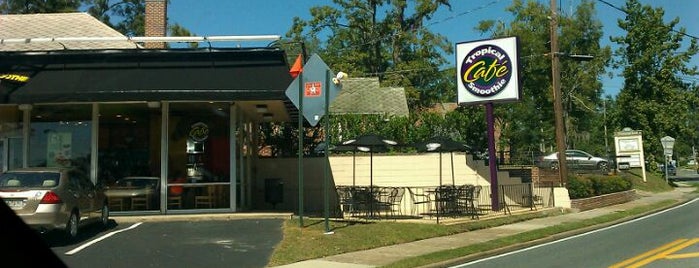 Tropical Smoothie Cafe is one of Kids Eat Free (Tallahassee).