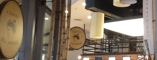 Doi Chaang Coffee is one of Gateway Ekamai.
