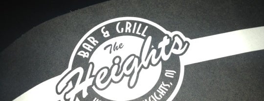 The Heights Bar and Grill is one of สถานที่ที่ Alex ถูกใจ.