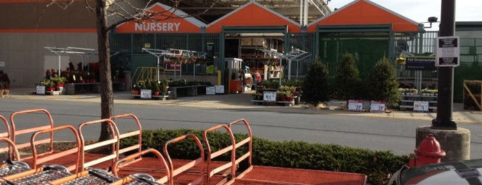 The Home Depot is one of Joanne : понравившиеся места.