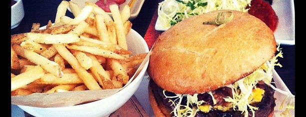 Jasper's Corner Tap and Kitchen is one of SF Burger Attack Plan.