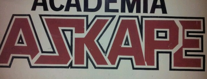 Academia Askape is one of #beta Léo'nun Beğendiği Mekanlar.