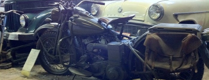 Ломаковский музей старинных автомобилей и мотоциклов is one of Мои посещения.