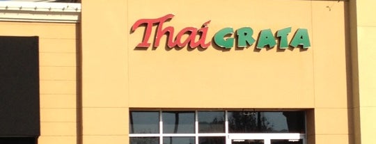 Thai Grata Restaurant is one of สถานที่ที่บันทึกไว้ของ Shannon.