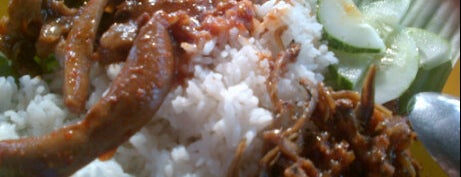 Wak nasi lemak is one of Makan @ Utara #8.