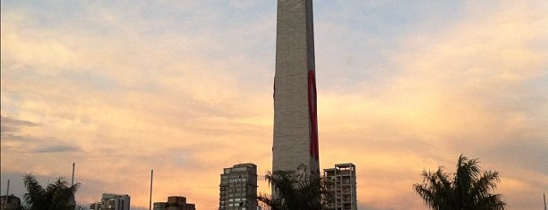 Obelisco Mausoléu aos Heróis de 32 is one of Architectural landmarks of the city of San Paolo.