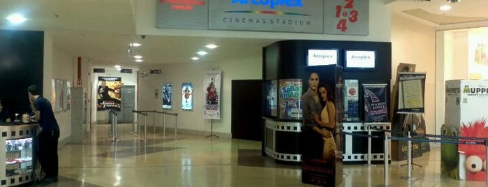 Arcoplex Cinemas is one of Onde ir - Santa Maria.