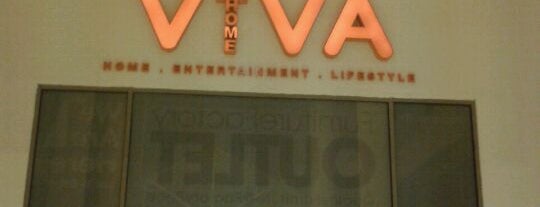 Viva Mall is one of Mall Hunters.
