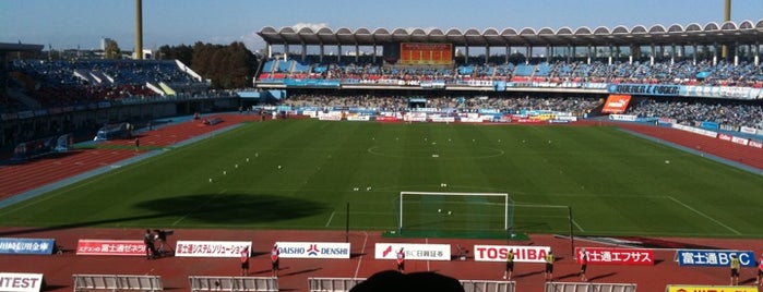 도도로키 육상경기장 is one of Jリーグで使用されるスタジアム一覧.
