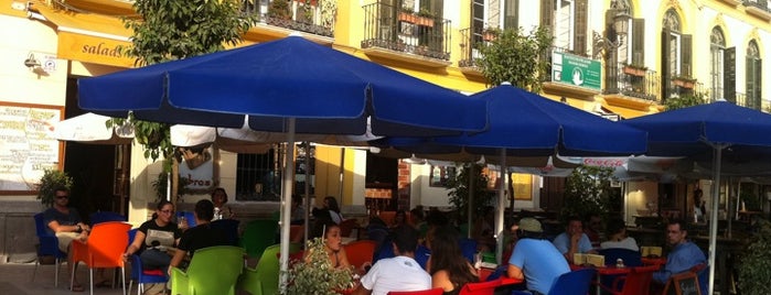 Café con Libros is one of RuskoTips Malaga.
