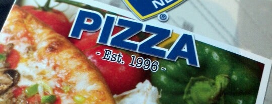 N.Y.P.D. Pizza is one of Lugares guardados de Joe.