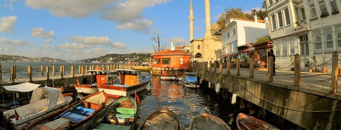 Beylerbeyi Köy Kahvesi is one of İstanbul Anadolu / Lezzet Noktaları.