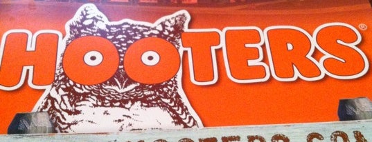 Hooters is one of jiresell 님이 좋아한 장소.