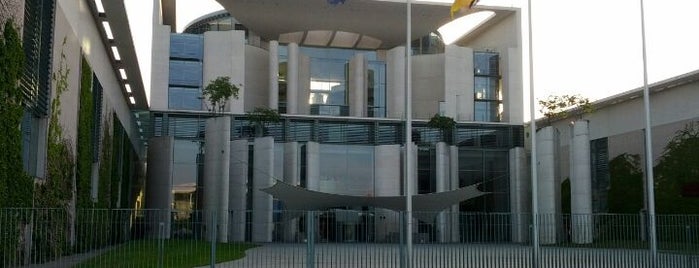 Federal Chancellery is one of StorefrontSticker #4sqCities: Berlin.