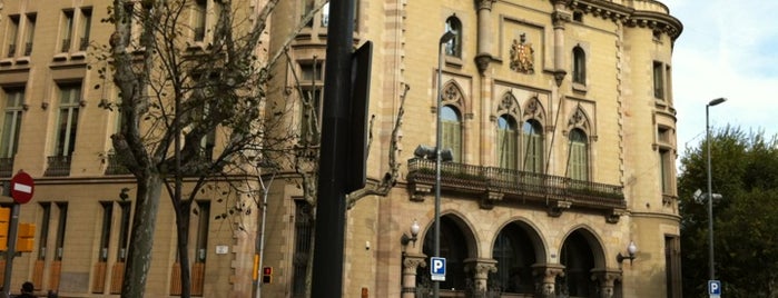 Seu del Districte de l'Eixample is one of สถานที่ที่ Jose Luis ถูกใจ.