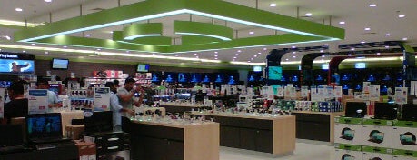 Lulu Hypermarket is one of Tambayan.